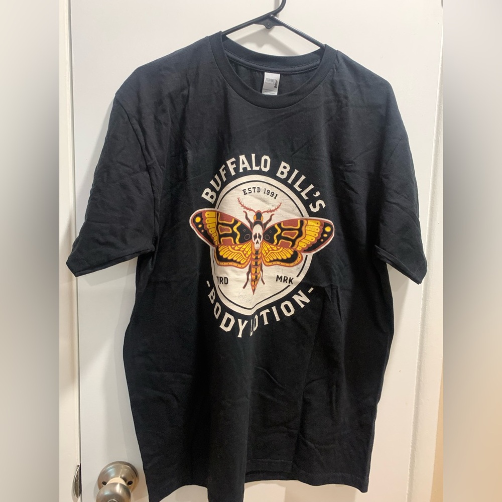 Silence of the Lambs Buffalo Bill Shirt. Horror movie shirt. NEW